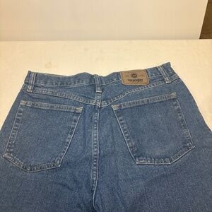 Mens Wrangler 606W1DH Relaxed Fit Denim Blue Jean Shorts Size 33